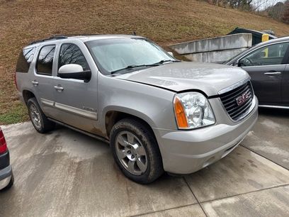 Used 2009 GMC Yukon SLT w/ Suspension Package, Autoride