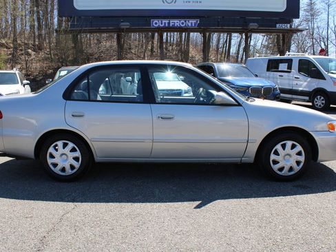 Used 2002 Toyota Corolla LE FWD image 6