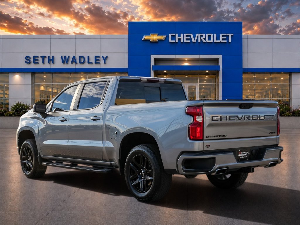 Used 2023 Chevrolet Silverado 1500 RST w/ Convenience Package II AWD/4WD image 5