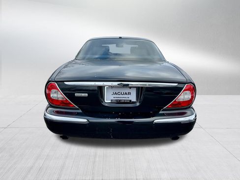 Used 2005 Jaguar XJ Vanden Plas Super V8 image 6