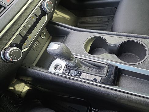 Used 2024 Nissan Altima 2.5 S image 25