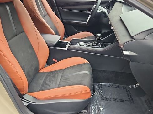 Certified 2025 MAZDA MAZDA3 s image 18