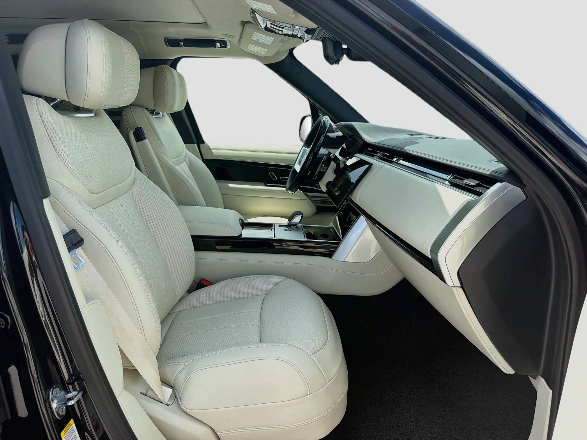 New 2026 Land Rover Range Rover Autobiography AWD/4WD image 16