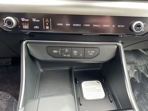 New 2026 Kia Carnival SX image 23