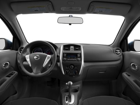 Used 2016 Nissan Versa SV w/ SV Tech Package FWD image 7