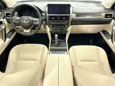 Used 2022 Lexus GX 460 Luxury w/ Accessory Package AWD/4WD image 13