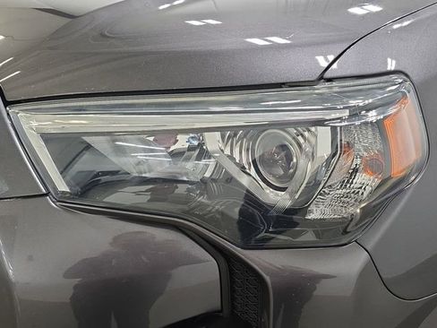 Used 2020 Toyota 4Runner TRD Pro AWD/4WD image 30