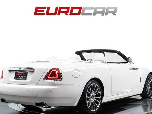 Used 2018 Rolls-Royce Dawn image 6