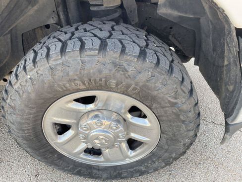Used 2022 RAM 2500 Big Horn AWD/4WD image 32