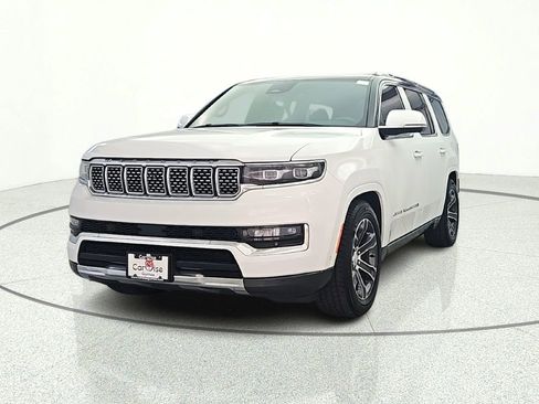 Used 2022 Jeep Grand Wagoneer Series I AWD/4WD image 2