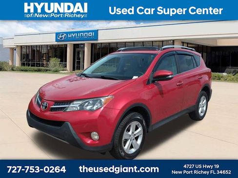 Used 2014 Toyota RAV4 XLE FWD image 1