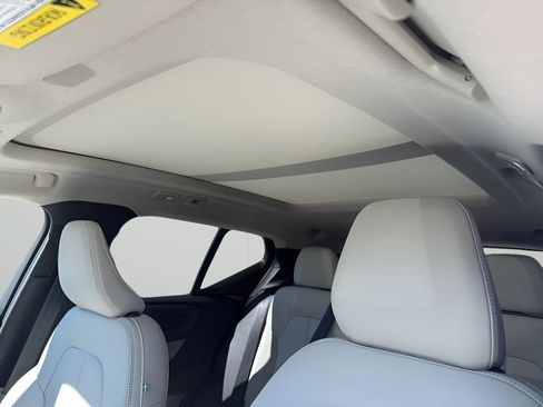 New 2026 Volvo XC40 B5 Ultra w/ Protection Package AWD/4WD image 10