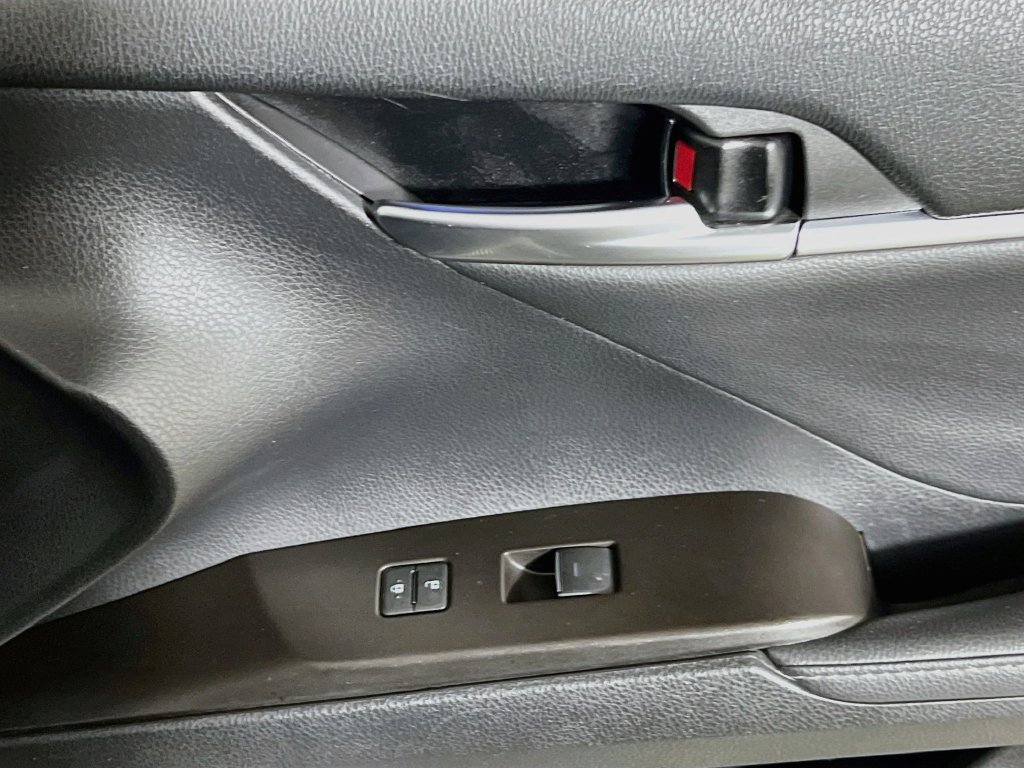 Used 2021 Toyota Camry XSE w/ Navigation Package FWD image 29