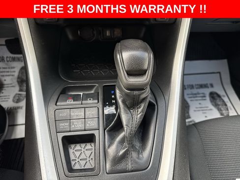Used 2020 Toyota RAV4 LE w/ All Weather Liner Package AWD/4WD image 43