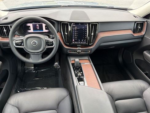 Certified 2024 Volvo XC60 B5 Plus w/ Protection Package Premier AWD/4WD image 16