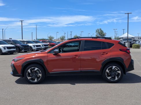Used 2024 Subaru Crosstrek 2.5i Limited w/ Popular Package #4A AWD/4WD image 2