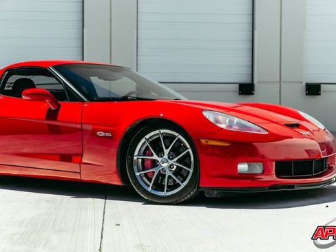 Used 2009 Chevrolet Corvette Z06 w/ Preferred Equipment Group image 35