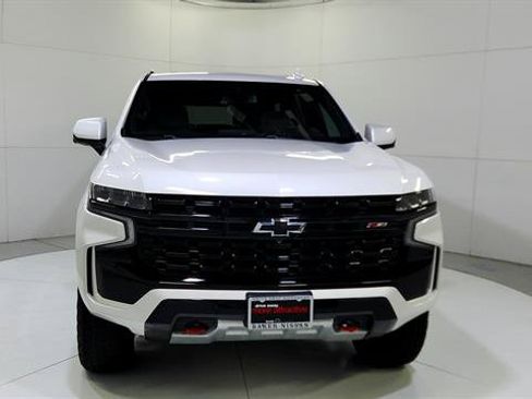 Used 2024 Chevrolet Tahoe Z71 w/ Luxury Package AWD/4WD image 2