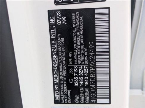 Used 2023 Mercedes-Benz EQS 450+ SUV image 16