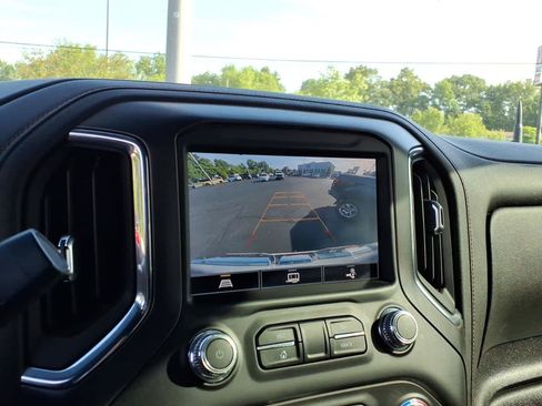 Used 2021 GMC Sierra 1500 AT4 AWD/4WD image 16