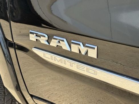 Used 2022 RAM 1500 Limited RWD image 9