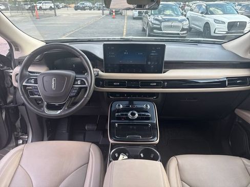 Certified 2023 Lincoln Nautilus Reserve AWD/4WD image 15