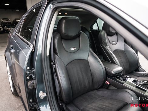 Used 2011 Cadillac CTS V RWD image 28