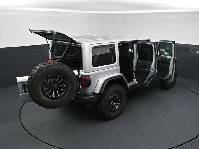 Used 2024 Jeep Wrangler Unlimited Rubicon AWD/4WD image 26