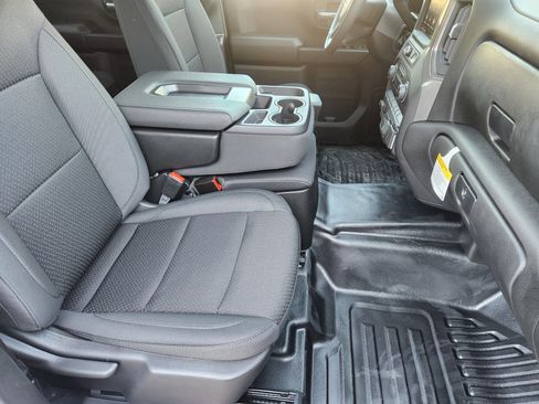 New 2026 Chevrolet Silverado 2500 W/T w/ WT Convenience Package image 18