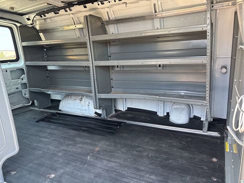 Used 2012 Chevrolet Express 2500 w/ Cold Climate Package image 8