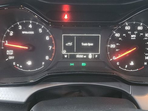 Used 2024 Chevrolet Trax LS image 11