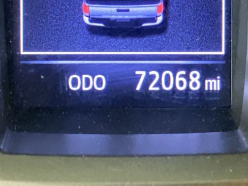 Used 2019 Toyota Tacoma SR5 AWD/4WD image 18