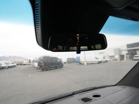 Used 2024 Mercedes-Benz Sprinter 2500 image 15