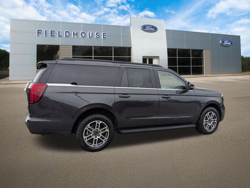 Used 2025 Ford Expedition Max Active AWD/4WD image 4