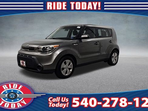 Used 2015 Kia Soul FWD image 1