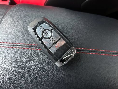 Used 2022 Ford Mustang GT Premium w/ GT Performance Package RWD image 31