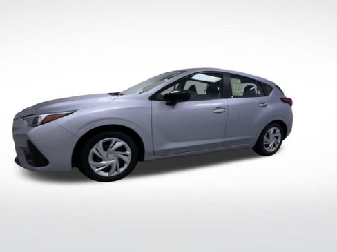 Used 2024 Subaru Impreza 2.0i AWD/4WD image 4