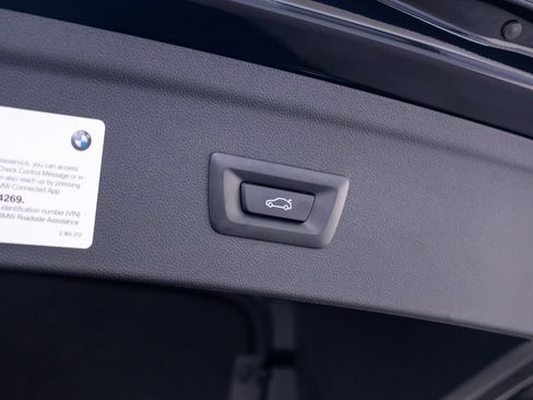 Certified 2026 BMW iX xDrive45 w/ Premium Package AWD/4WD image 29