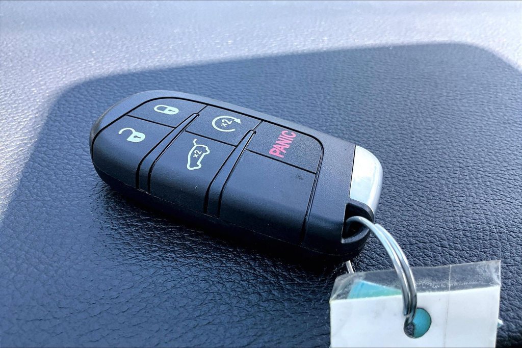 Used 2022 Dodge Durango GT AWD/4WD image 12