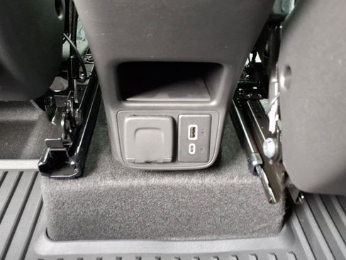 New 2026 Chevrolet TrailBlazer LT w/ Convenience Package FWD image 13