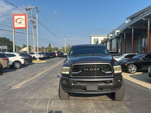 Used 2018 RAM 3500 Laramie w/ Sport Appearance Group AWD/4WD image 7