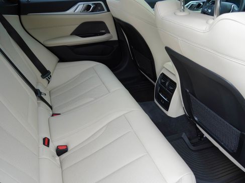 Certified 2023 BMW i4 eDrive40 RWD image 35