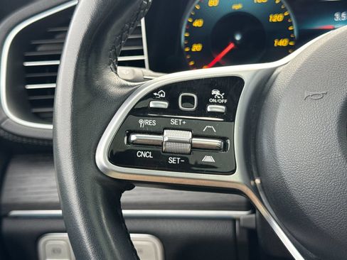 Certified 2023 Mercedes-Benz GLS 580 4MATIC image 30