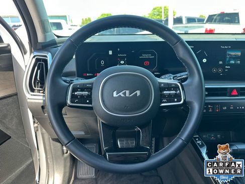 Used 2024 Kia Sorento SX AWD/4WD image 24