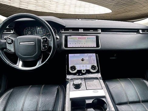 Used 2020 Land Rover Range Rover Velar S image 15