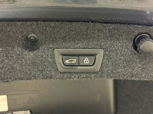 Used 2015 BMW 528i xDrive Sedan AWD/4WD image 67