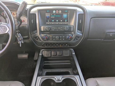 Used 2015 Chevrolet Silverado 2500 LTZ image 12