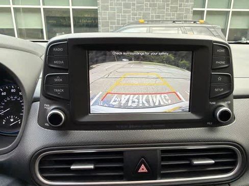 Used 2019 Hyundai Kona Limited AWD/4WD image 23