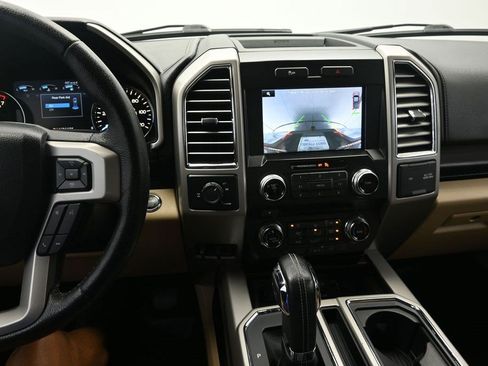 Used 2015 Ford F150 Lariat w/ Equipment Group 502A Luxury RWD image 22