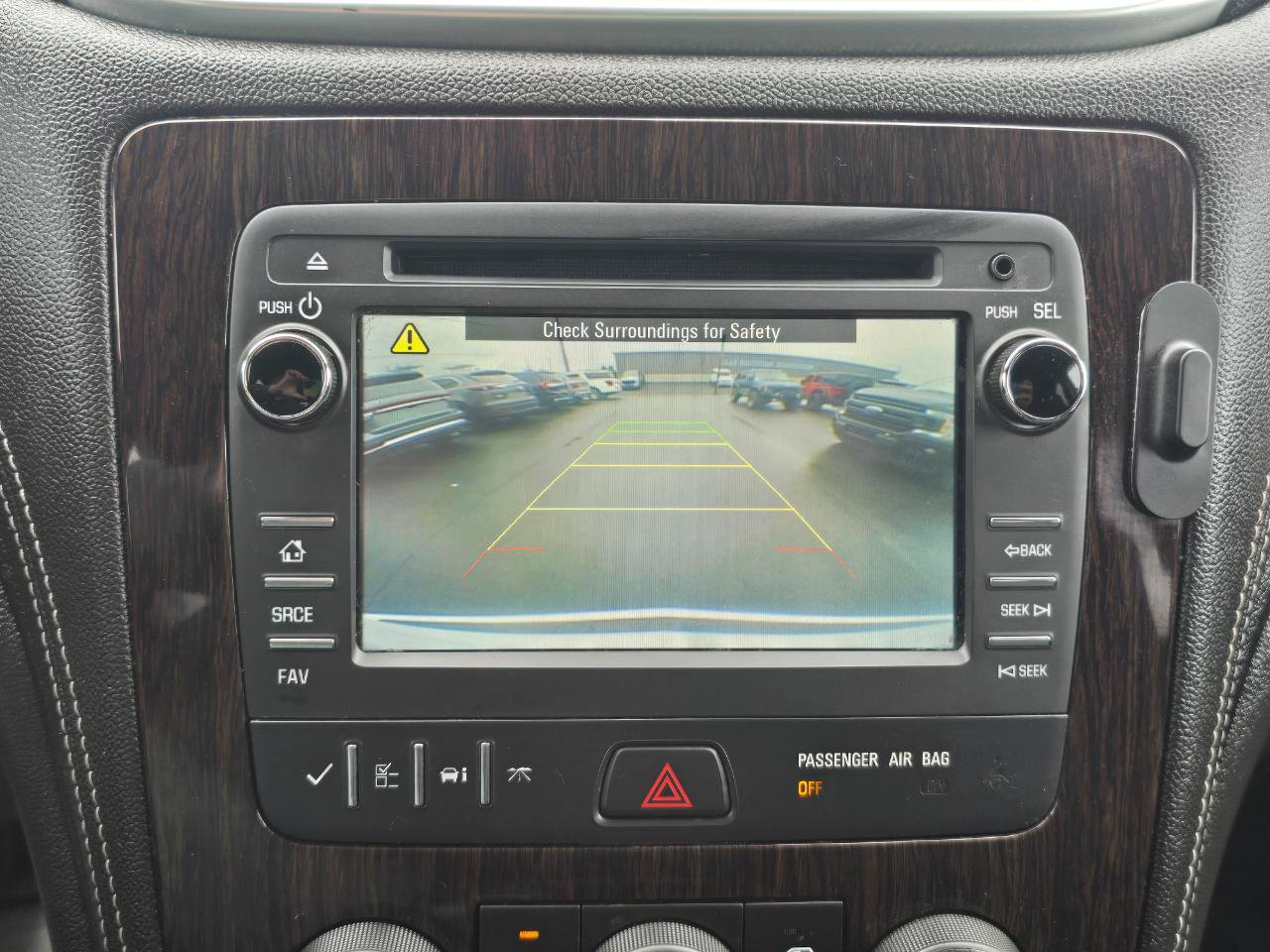 Used 2017 Chevrolet Traverse LT w/ Style and Technology Package AWD/4WD image 10